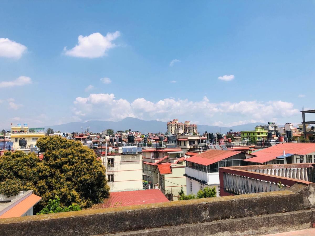 Hotel Dimond Grand Villa Kathmandu Bagian luar foto