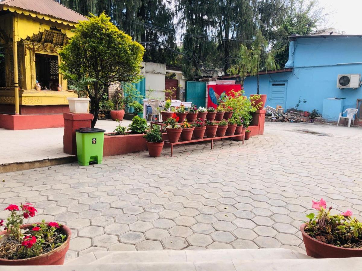 Hotel Dimond Grand Villa Kathmandu Bagian luar foto